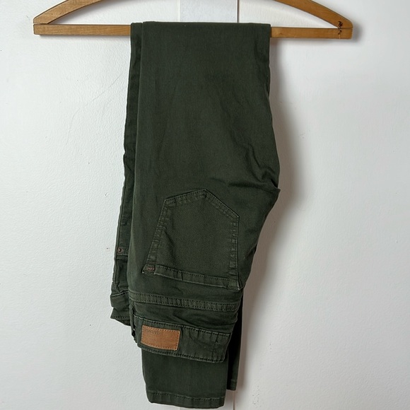 Garage Olive Khaki Green Jegging Jeans Size 00 - Picture 3 of 11